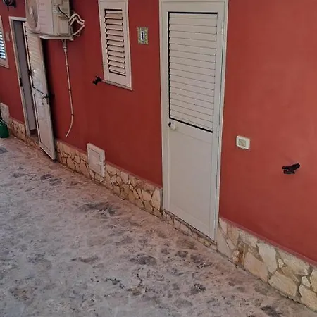 Oda ve Kahvaltı Calogero *
